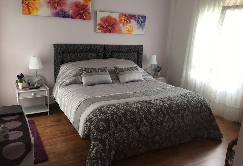 ペンション Villa Paraisos