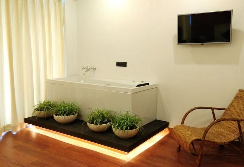 Polo Orchid Resort Cherrapunjee