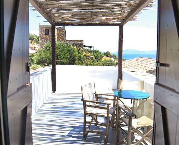 Pyrgos Ikaria Traditional Village