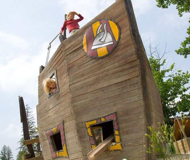 리조트 Trixi Park Zittauer Gebirge   Ferienhäuser, Hotel Und Camping