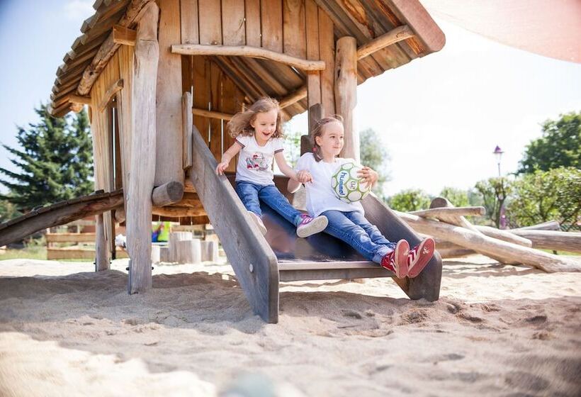 אתר נופש Trixi Park Zittauer Gebirge   Ferienhäuser, Hotel Und Camping