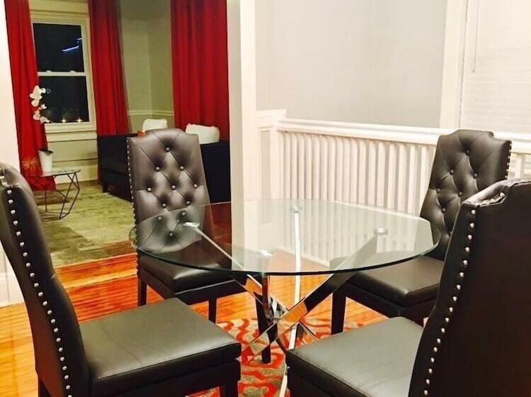 Simply Panache Place