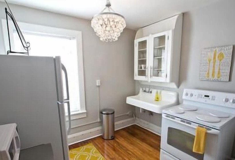 Simply Panache Place