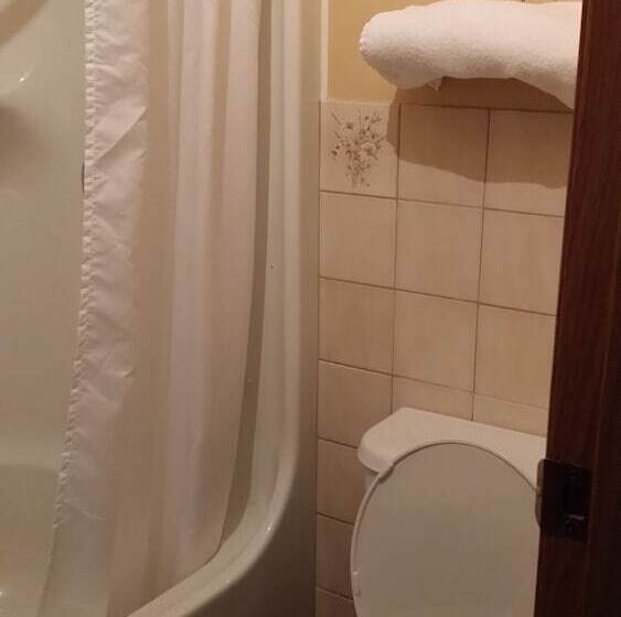 Sleeping Dragon Motel