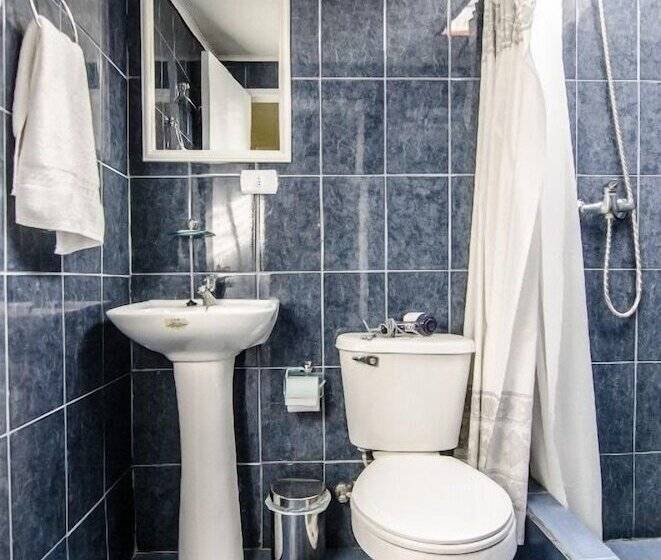 Smile Patagonia Hostel Adults Only