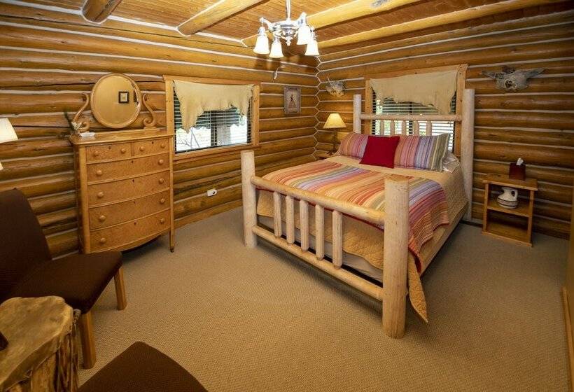 Snowberry Inn Bed & Breakfast