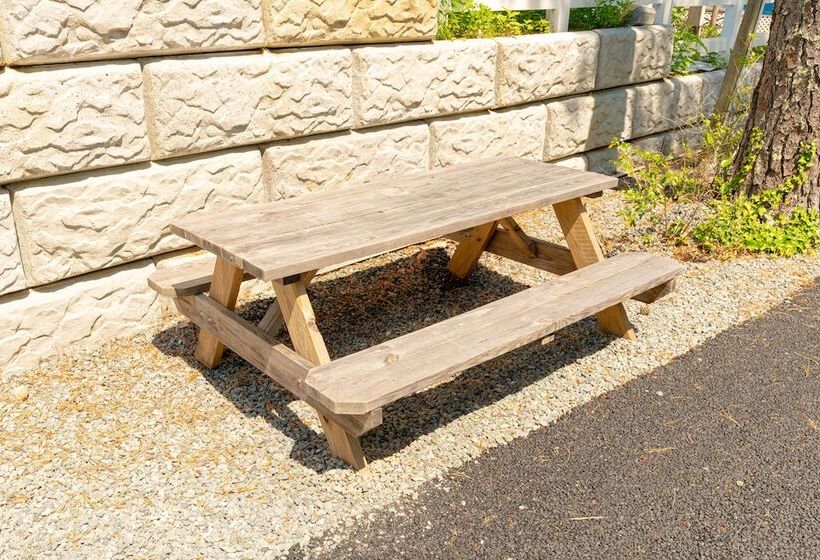 Sun Retreats Cape Cod