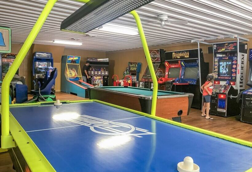 Sun Retreats Sea Isle