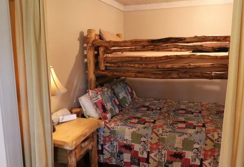 The Cabins At Historic Columbine
