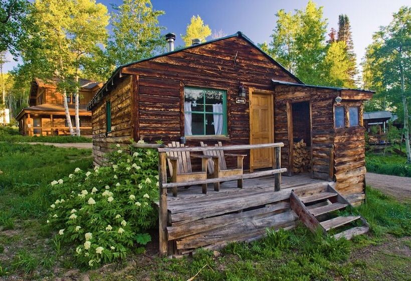The Cabins At Historic Columbine