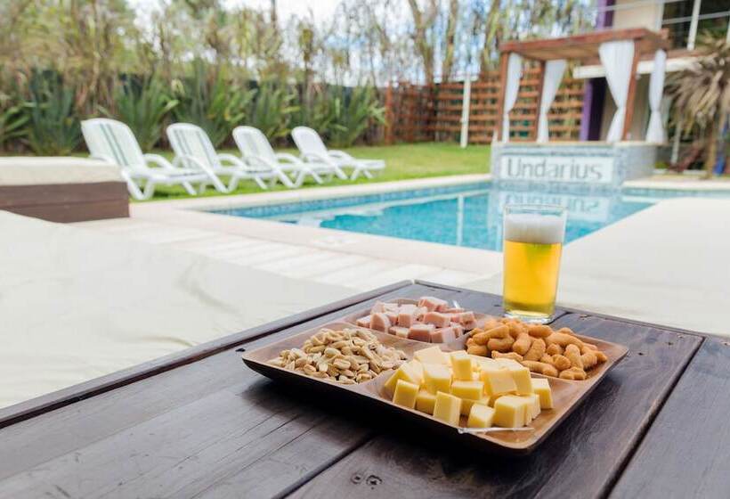 Undarius Hotel   Clothing Optional Hotel For Gay Men