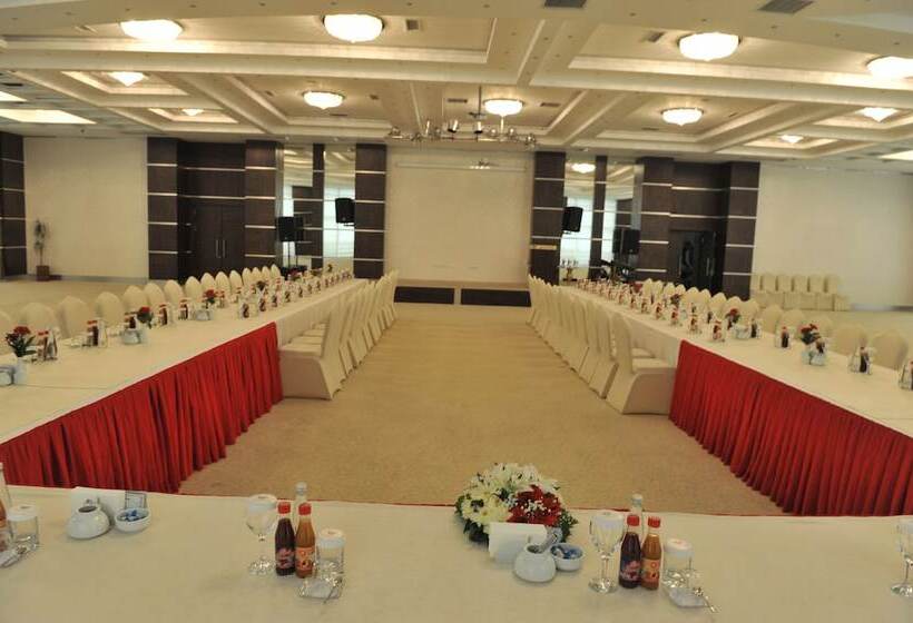 Ve Hotels Golbasi