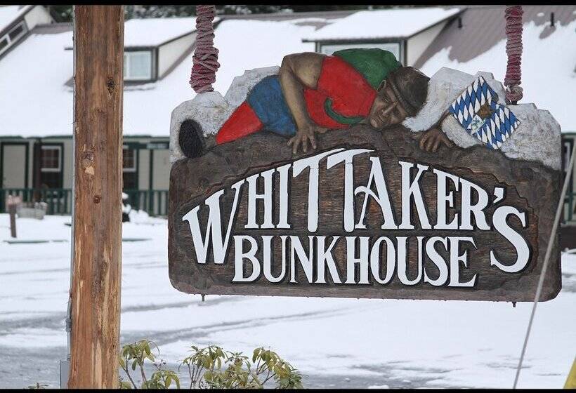 Whittaker S Motel & Historic Bunkhouse