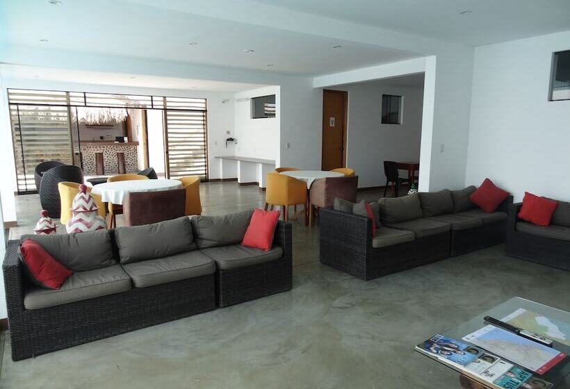 Akas Hotel Apartamentos