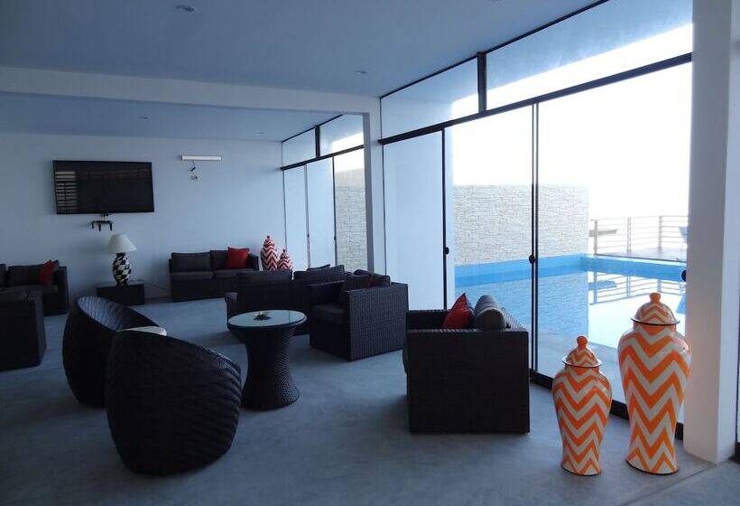 Akas Hotel Apartamentos