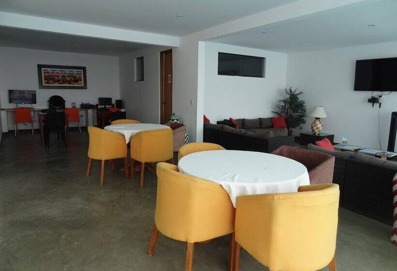 Akas Hotel Apartamentos