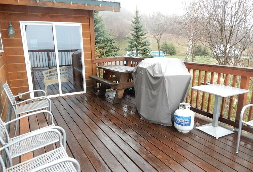 Alaska Adventure Cabins