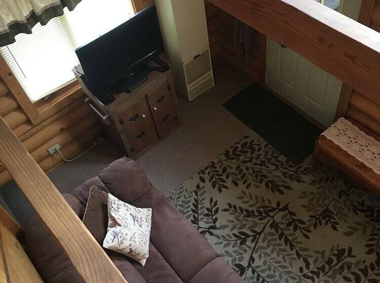 Alaska Kozey Cabins