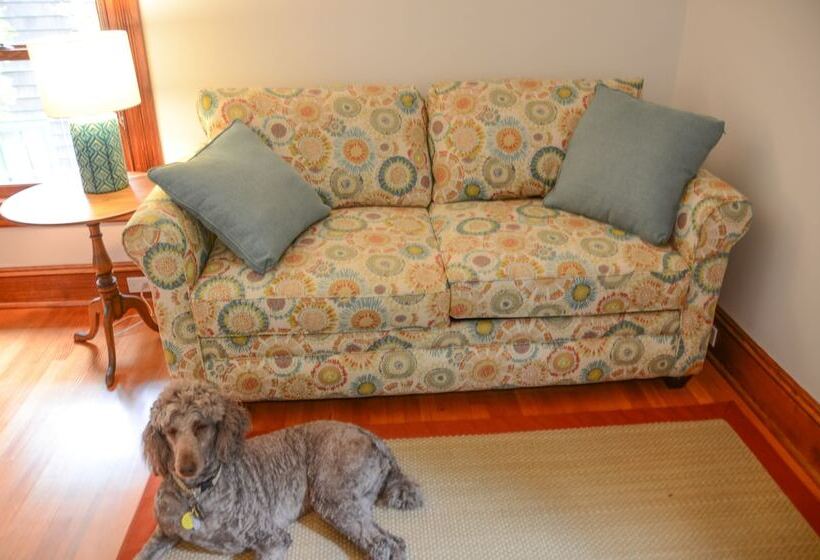 مبيت وإفطار 434 On Main