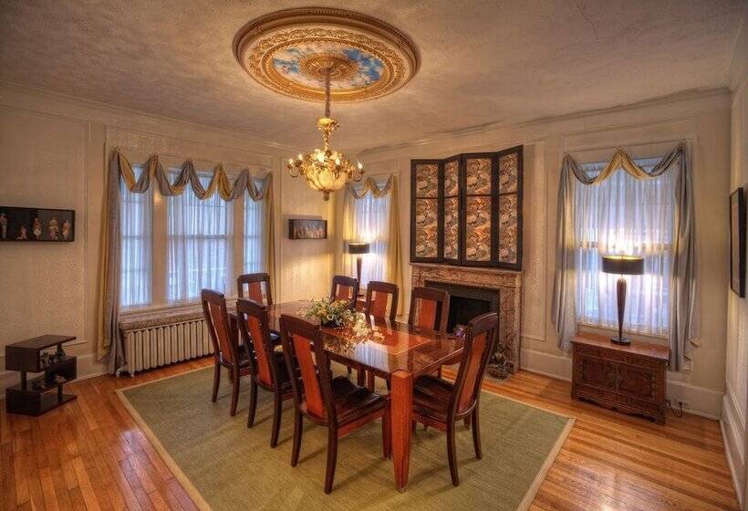 민박 Bluefield Inn