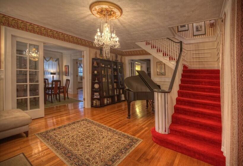 민박 Bluefield Inn