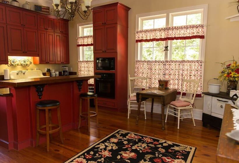 مبيت وإفطار Concord Inn