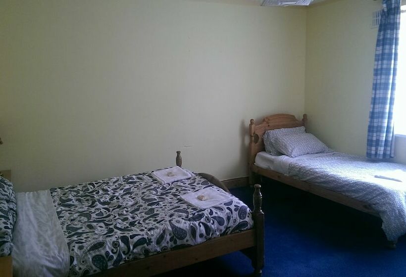 민박 Evergreen House