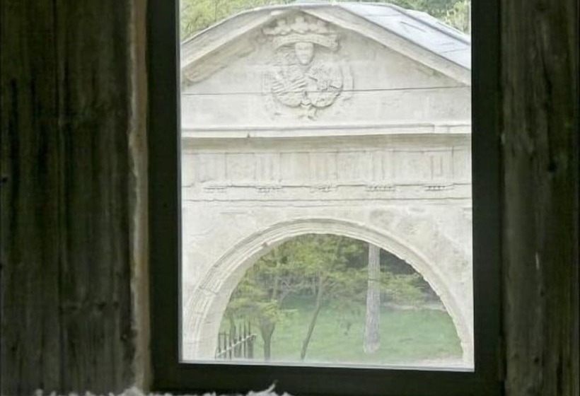 민박 La Maison Rouge D Uzes