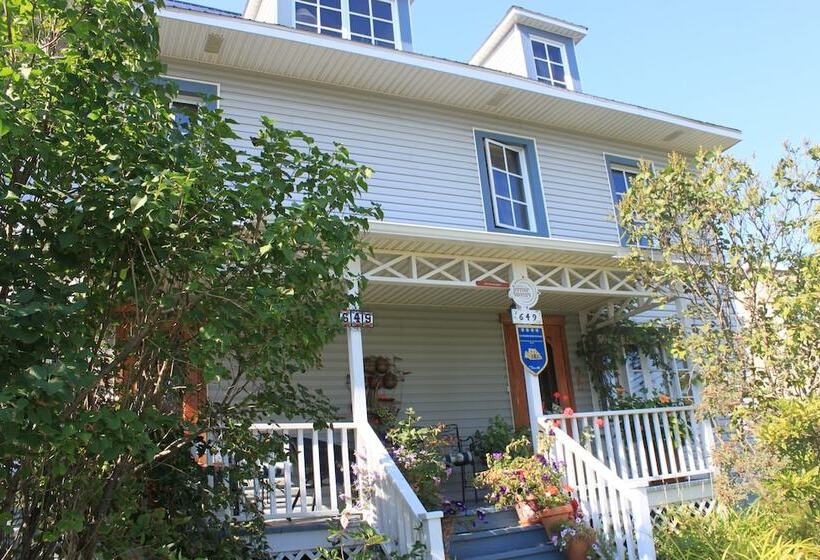 تختخواب و صبحانه La Maison Sous Les Lilas