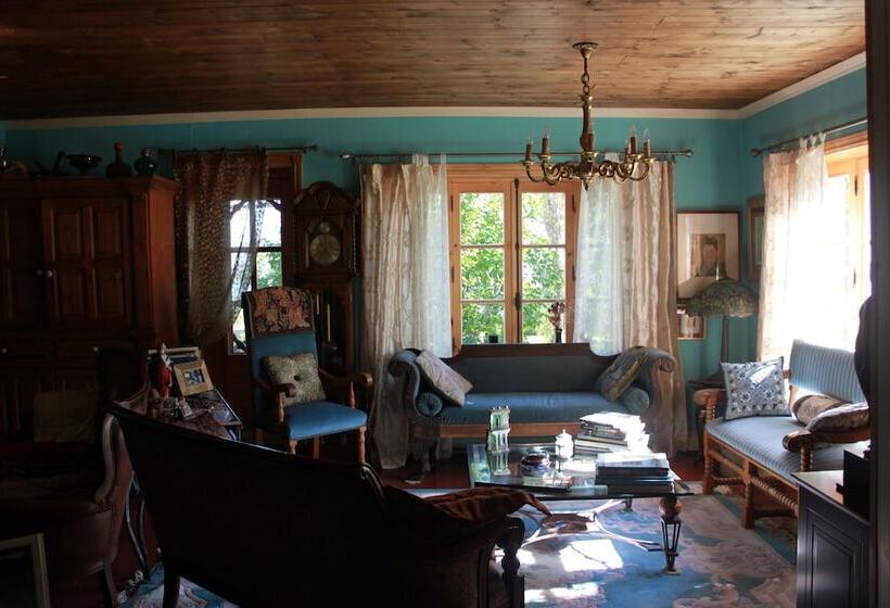 تختخواب و صبحانه La Maison Sous Les Lilas