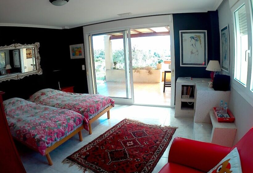 צימר Mas Del Conill