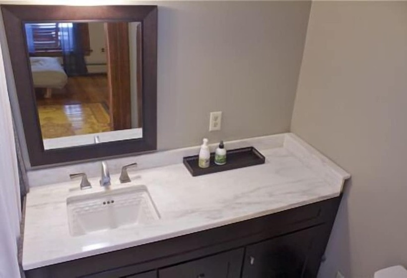 ベッドアンドブレックファースト Mt. Philo Inn