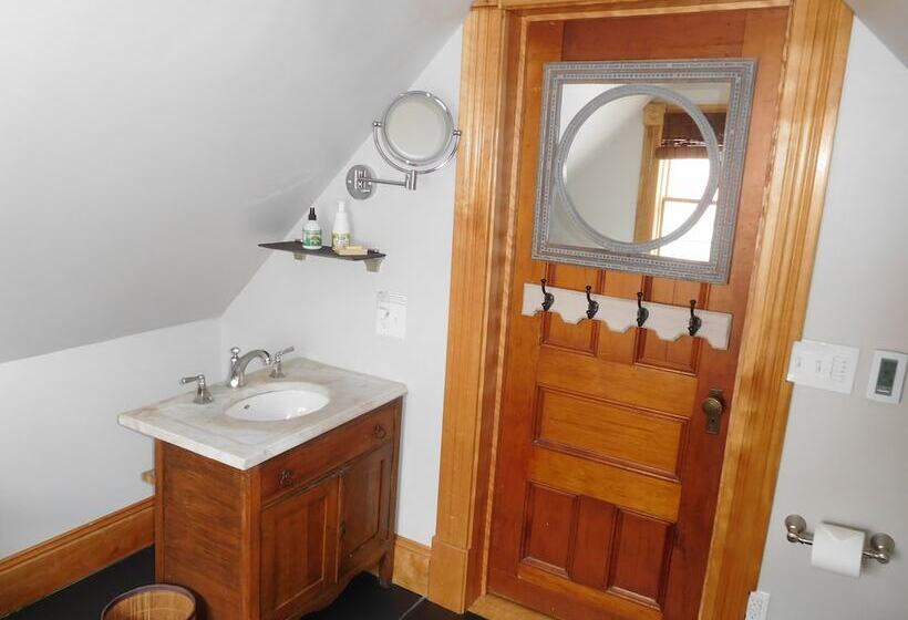 ベッドアンドブレックファースト Mt. Philo Inn