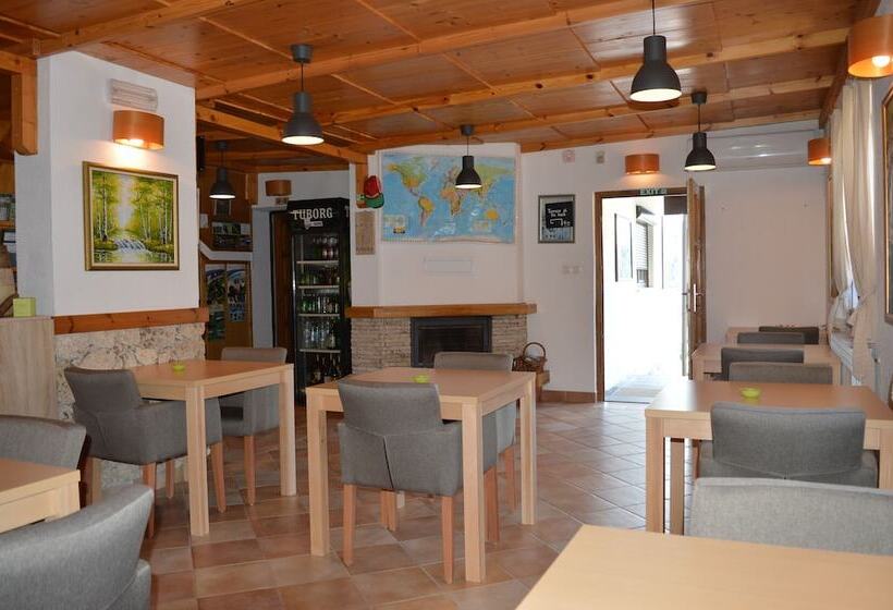 مبيت وإفطار Plitvice Miric Inn