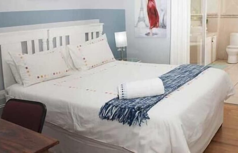 مبيت وإفطار Tarragon Guest House