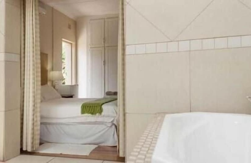 مبيت وإفطار Tarragon Guest House