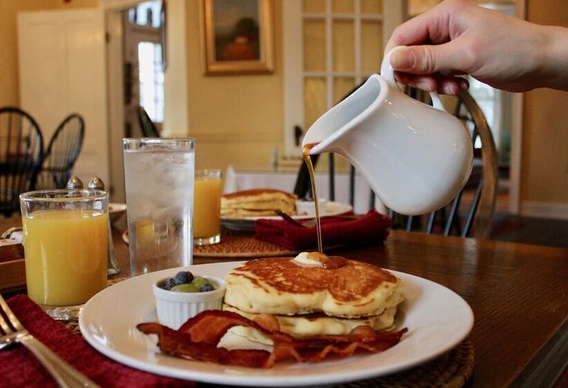 ベッドアンドブレックファースト The Inn At Manchester