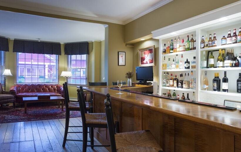 ベッドアンドブレックファースト The Inn At Manchester