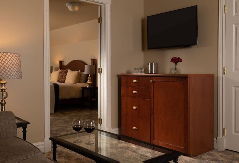 민박 The Oakwood Inn – Adults Only