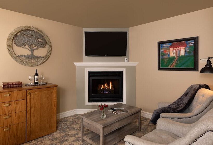 민박 The Oakwood Inn – Adults Only