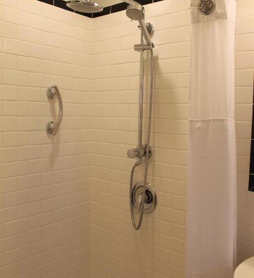 مبيت وإفطار Village Inn