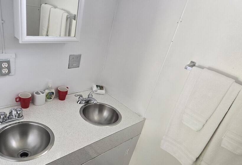 Blue River Cabins & Campgrounds