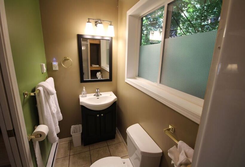 Cedar Grove Motel And Cabins