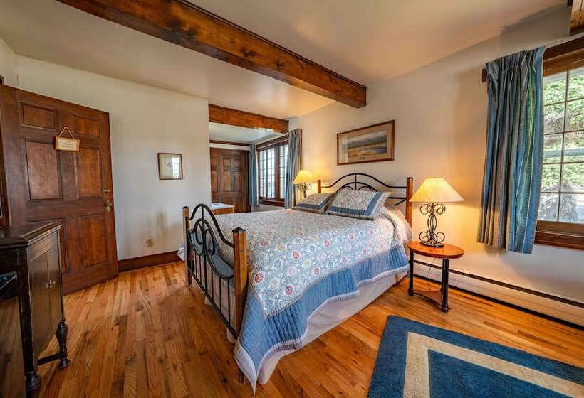 Chambers House B&b