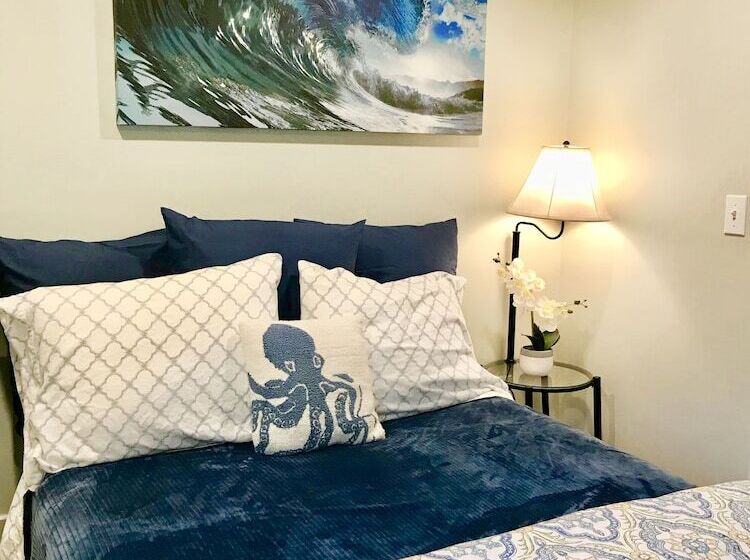 Cranky Crow Bed And Breakfast