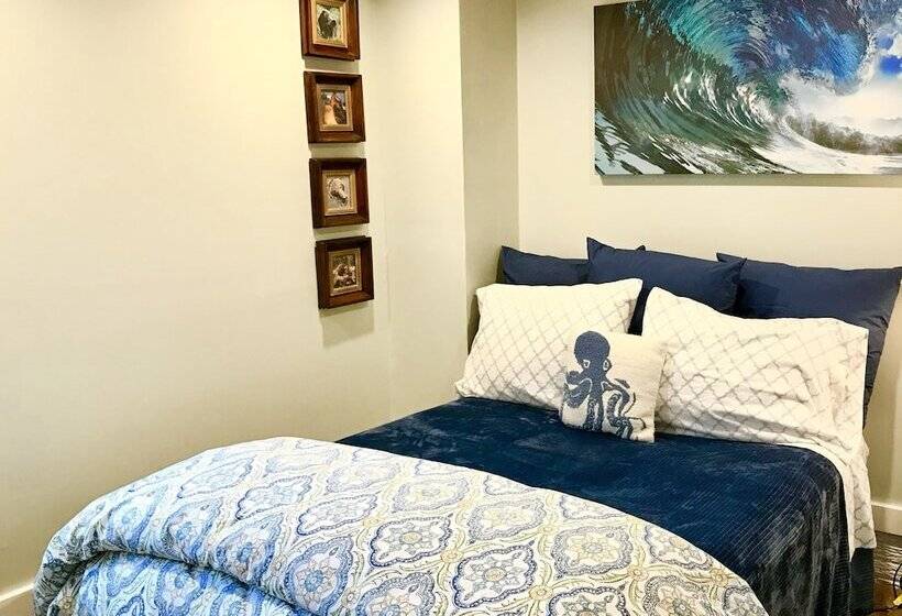 Cranky Crow Bed And Breakfast