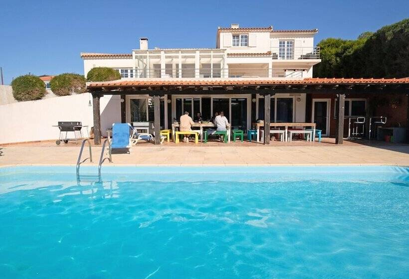 Freesurfcamp & Hostel