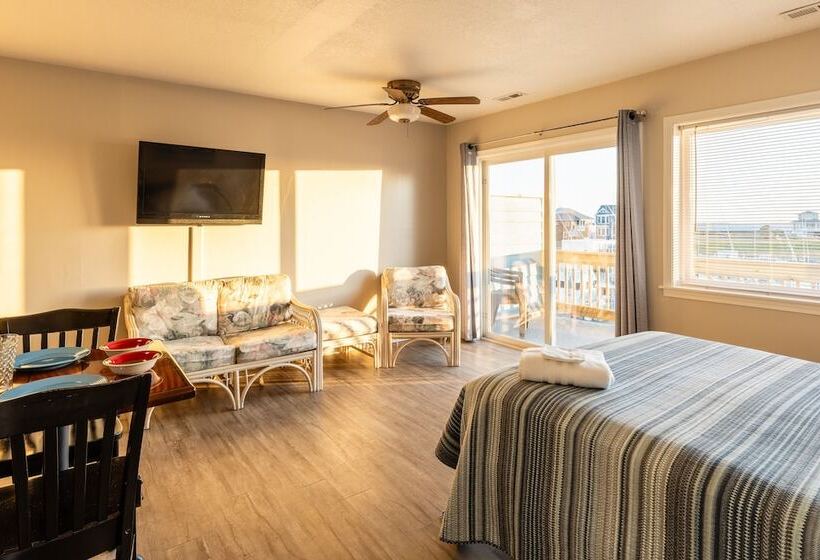 汽车旅馆  Hatteras Harbor Marina