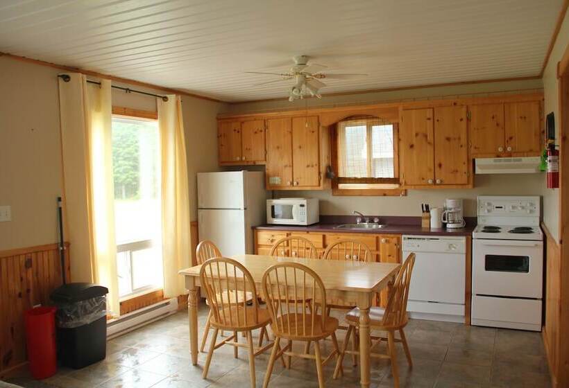 Hidden Acres Cottages