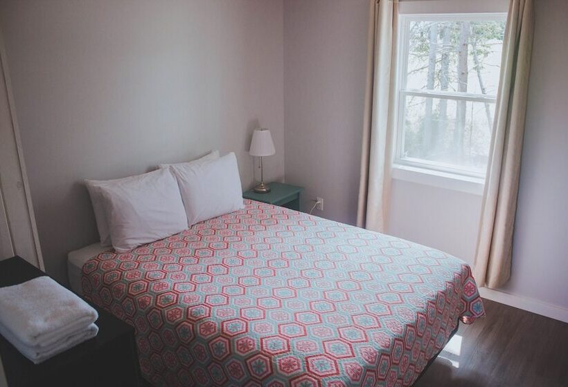 Hidden Acres Cottages